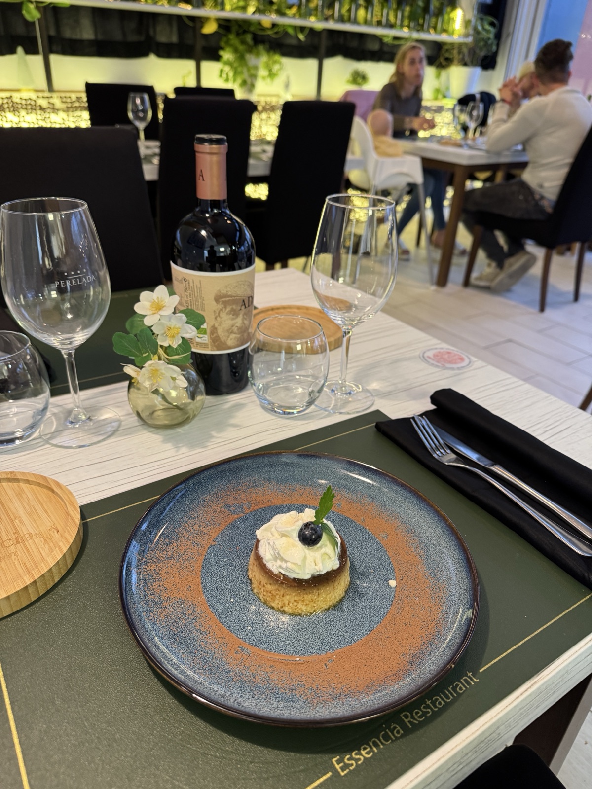Postre de caramelo en Essencia